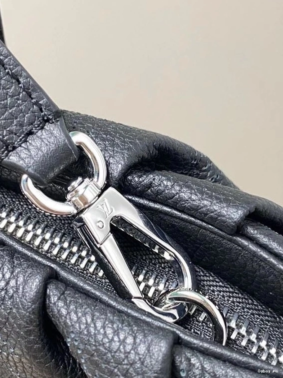 LOUIS SCALA POUCH MINI VUITTON 0716